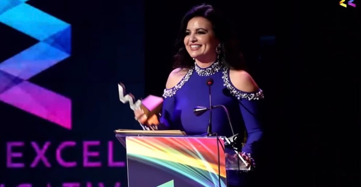 Escuela Inglesa recibiendo el premio al Método DEL